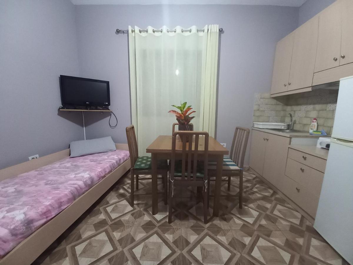 Arjana & Nelaj Apartments Ksamil Kültér fotó