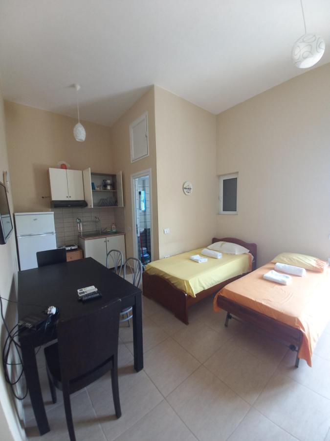 Arjana & Nelaj Apartments Ksamil Kültér fotó
